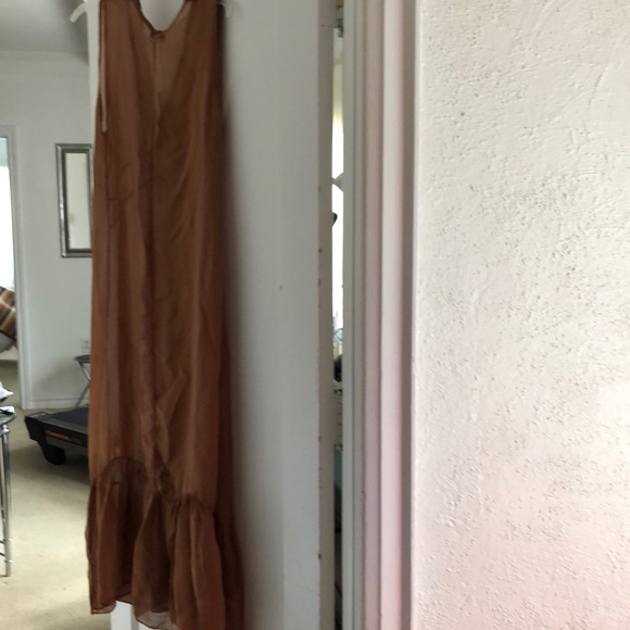 Bellambra Dresses & Skirts - NWT Bellambrs Bronze SilkBlend Made in Italy  sz M